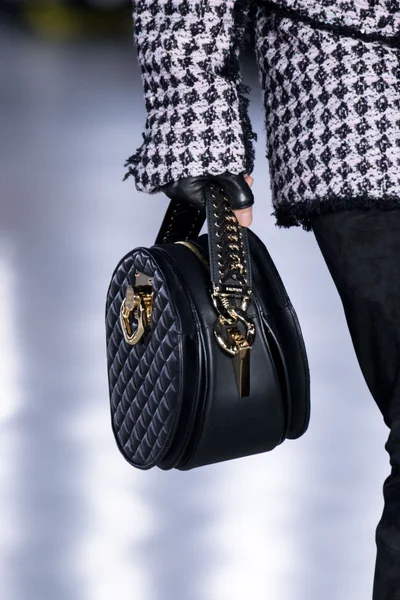 Look 56